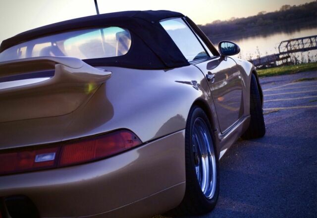 Porsche 930 TURBO CABRIOLET 1977 image number 0