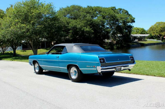 Ford Galaxie 1969 image number 9