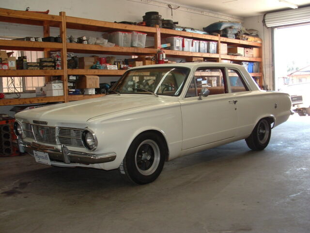 Plymouth Valiant 1965 image number 10