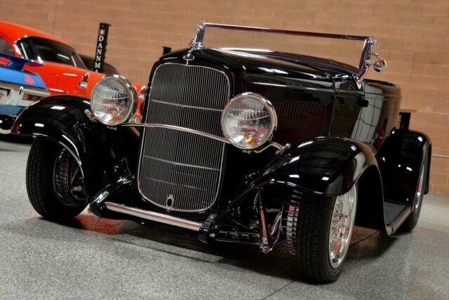 Ford Roadster Pickup 1932 image number 11