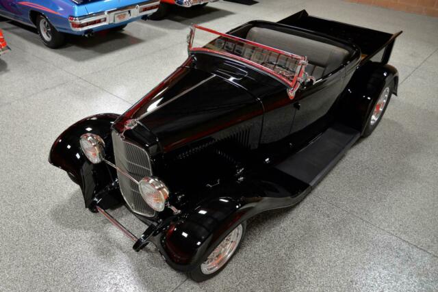 Ford Roadster Pickup 1932 image number 39