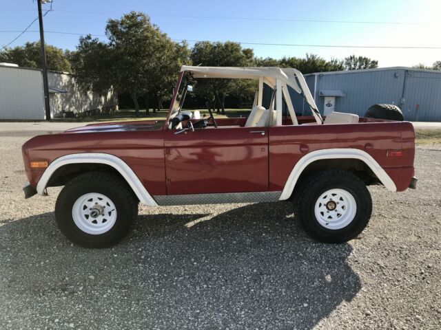 Ford Bronco 1971 image number 1