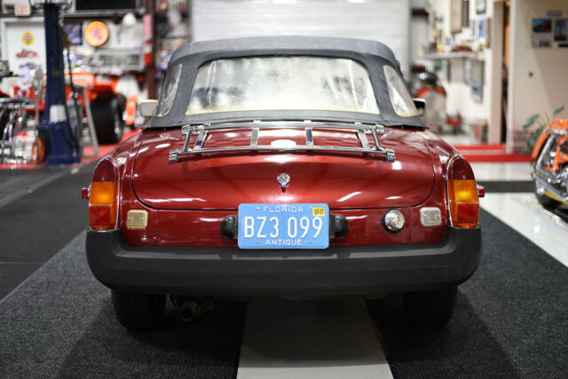 MG MGB 1977 image number 5