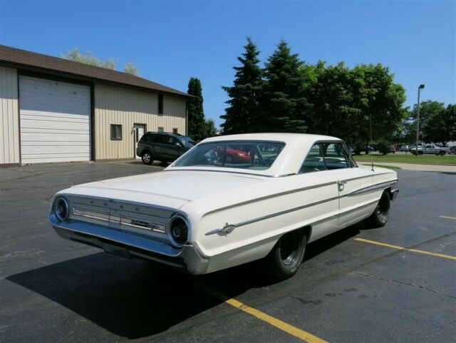 Ford Galaxie 500XL, 1964 image number 13