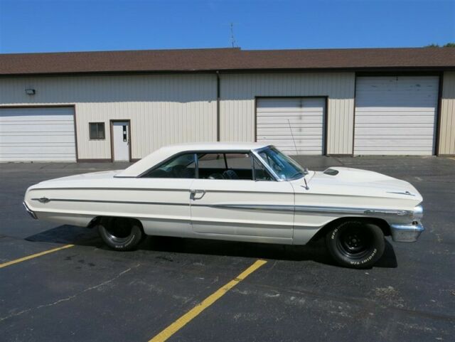 Ford Galaxie 500XL, 1964 image number 17