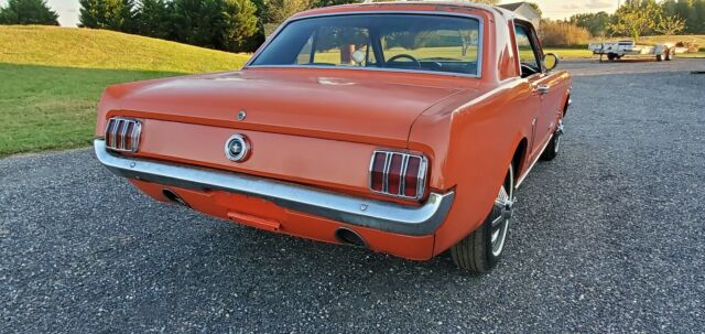 Ford Mustang 1965 image number 25