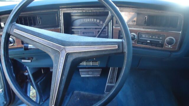 Buick Electra 1971 image number 31