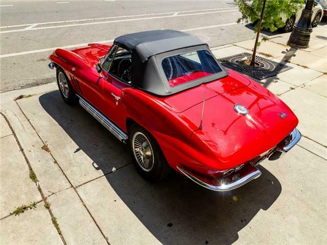 Chevrolet Corvette 1966 image number 11