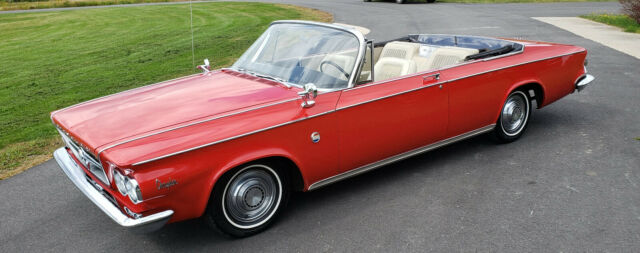 Chrysler 300 Series 1963 image number 17