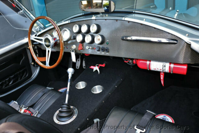 Shelby Cobra 1965 image number 9