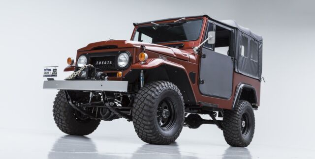 Toyota FJ Cruiser 1963 image number 12