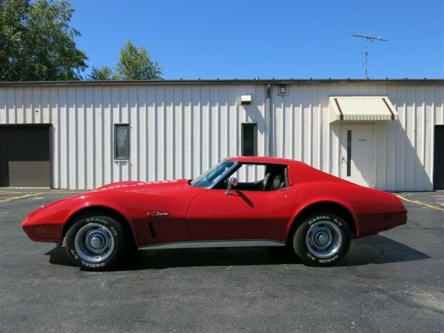 Chevrolet Corvette, 1976 image number 28