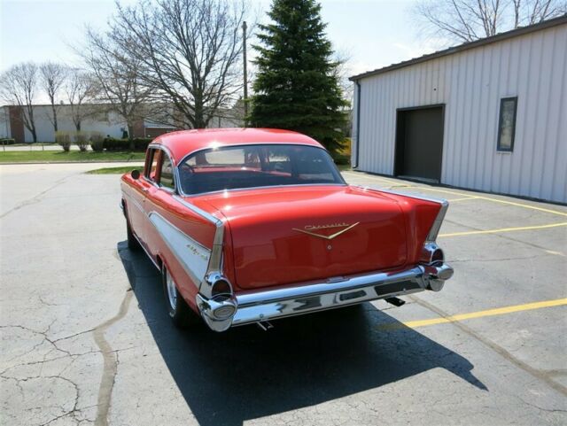 Chevrolet Bel Air, 1957 image number 10