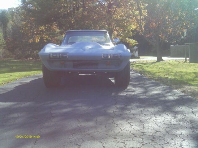 Chevrolet Corvette 1964 image number 21