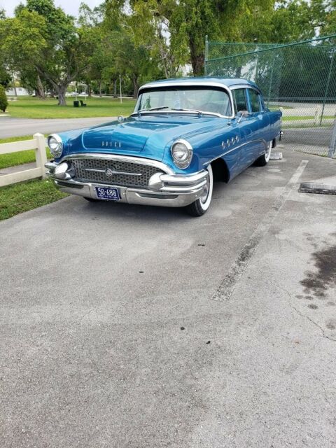 Buick Roadmaster 1955 image number 1