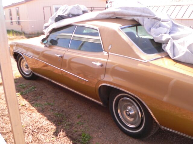 Buick LeSabre 1970 image number 1