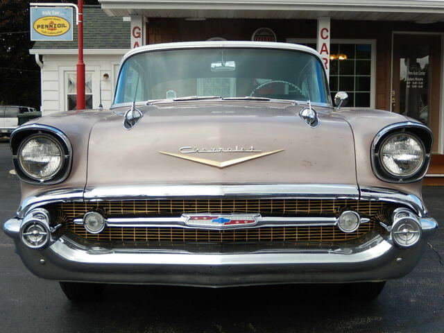 Chevrolet Bel Air/150/210 1957 image number 14