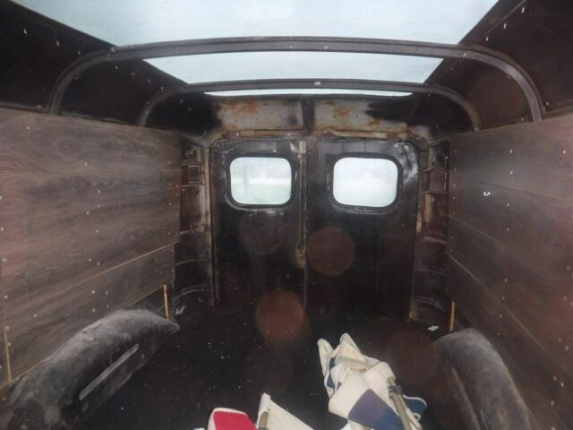 Dodge Panel van 1941 image number 19