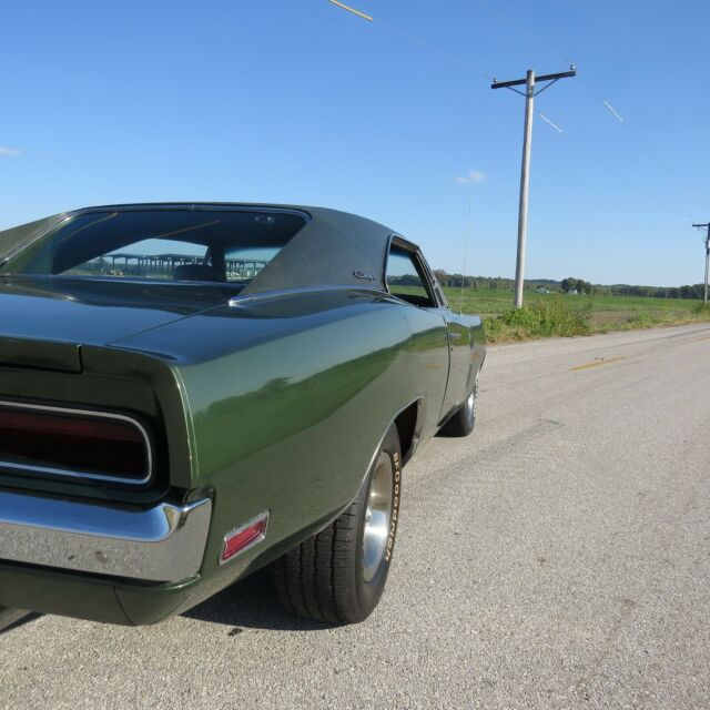 Dodge Charger 1970 image number 11