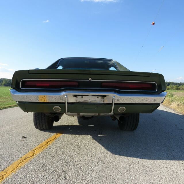 Dodge Charger 1970 image number 30