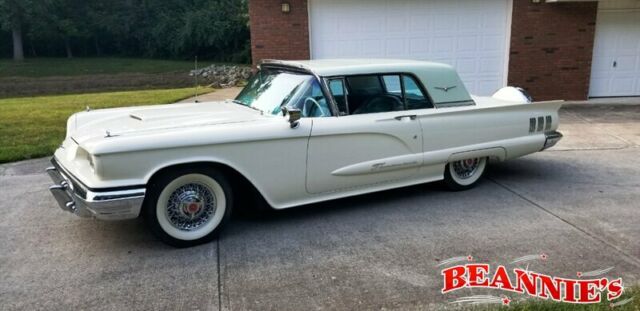 Ford Thunderbird 1960 image number 0