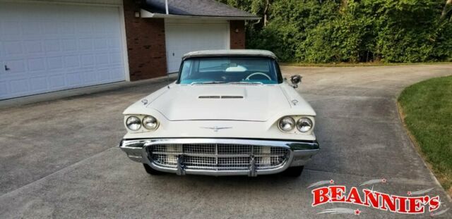 Ford Thunderbird 1960 image number 1