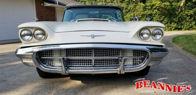 Ford Thunderbird 1960 image number 9