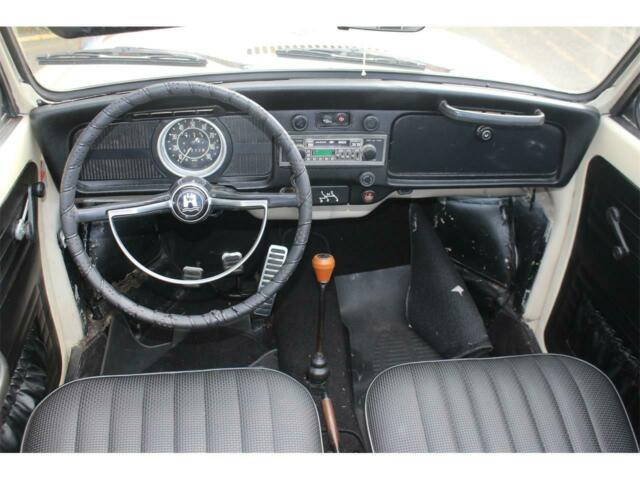 Volkswagen Beetle - Classic 1971 image number 8