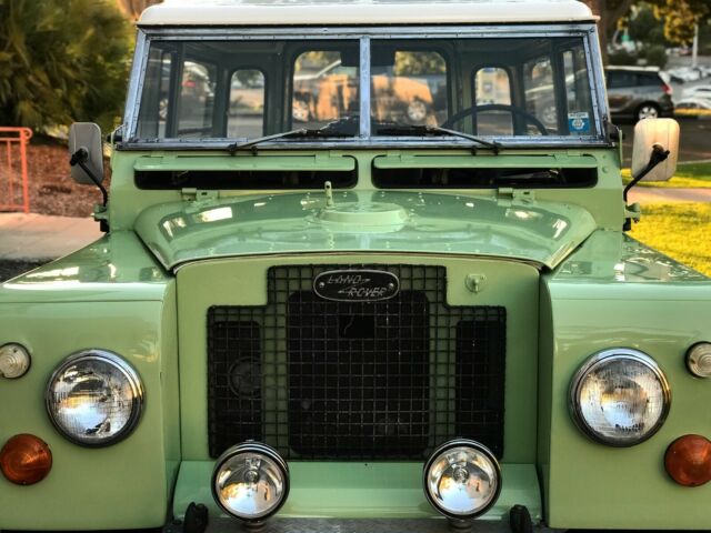 Land Rover Series II a 1969 image number 0