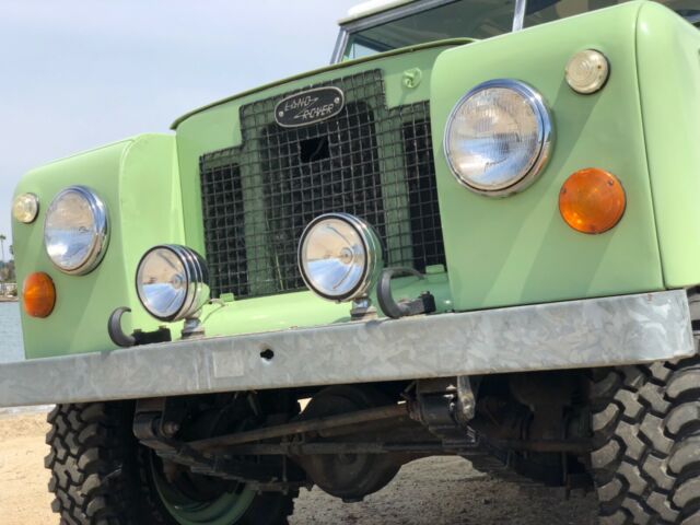 Land Rover Series II a 1969 image number 16