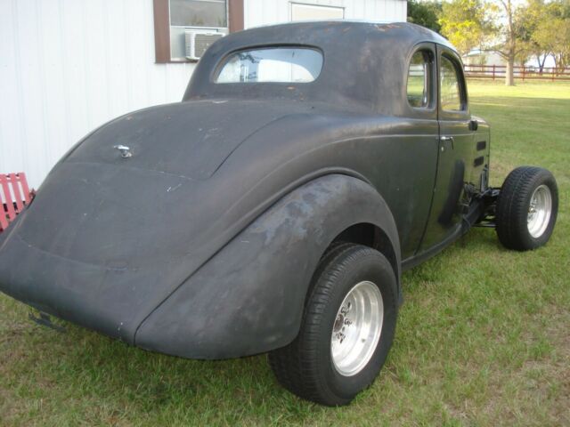 Plymouth PJ Coupe 1935 image number 0