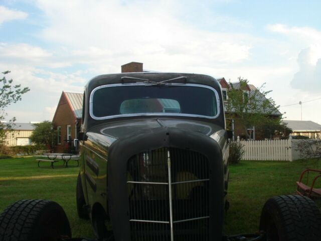 Plymouth PJ Coupe 1935 image number 22