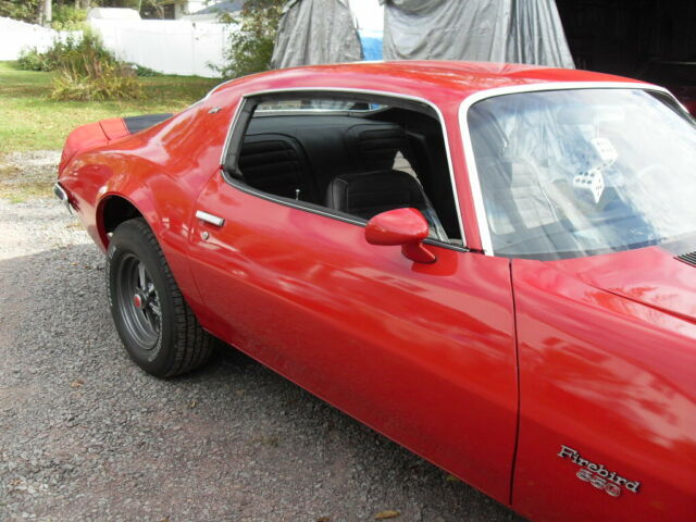 Pontiac Firebird 1970 image number 0