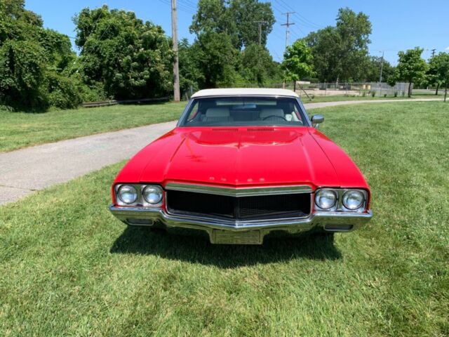 Buick Skylark 1970 image number 1