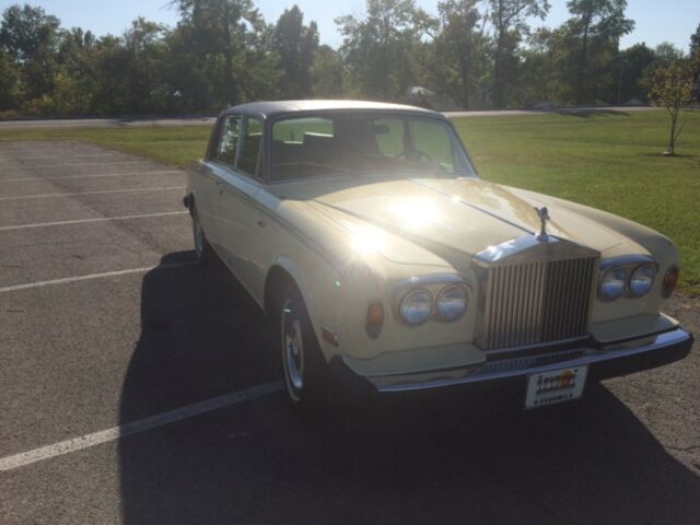 Rolls-Royce Silver Shadow 1976 image number 0