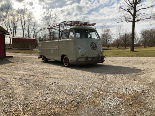 Volkswagen Bus/Vanagon 1962 image number 15