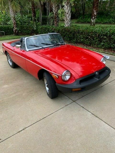 MG MGB 1979 image number 2