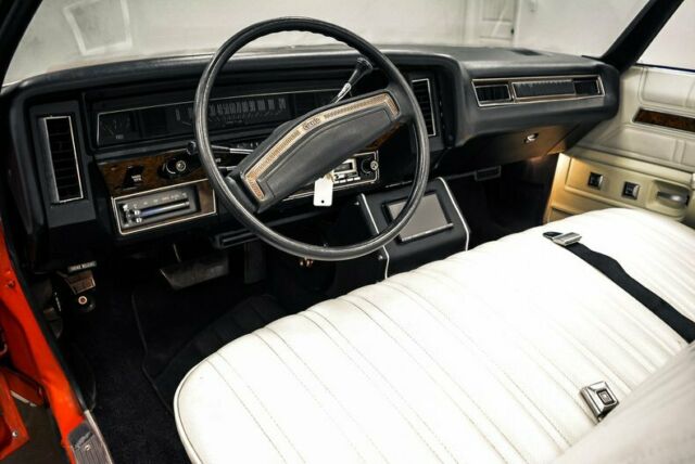 Chevrolet Caprice 1973 image number 14