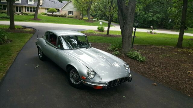 Jaguar E-Type 1973 image number 5