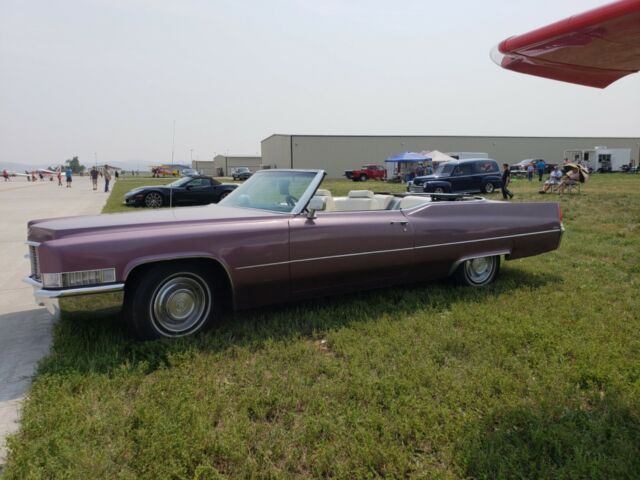 Cadillac DeVille 1969 image number 15