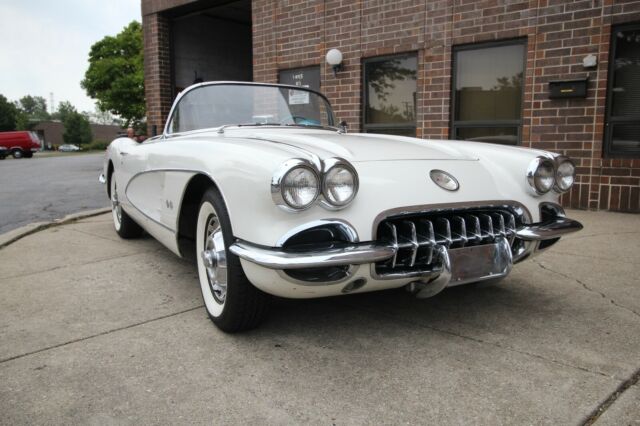 Chevrolet Corvette 1959 image number 31