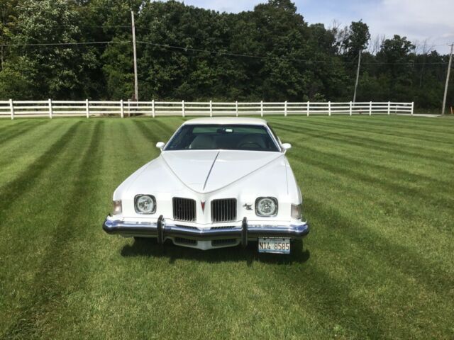 Pontiac Grand Prix 1973 image number 13