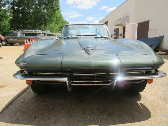 Chevrolet Corvette 1967 image number 25