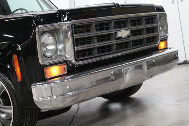 Chevrolet C-10 1978 image number 11