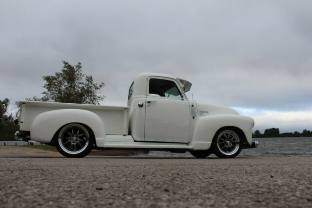 Chevrolet 3100 Pickup 1950 image number 28