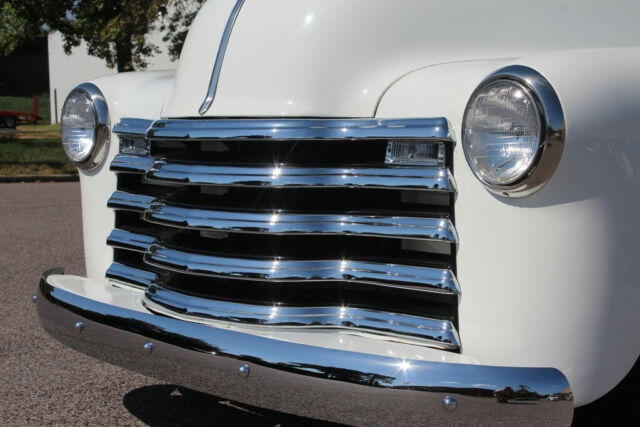 Chevrolet 3100 Pickup 1950 image number 32