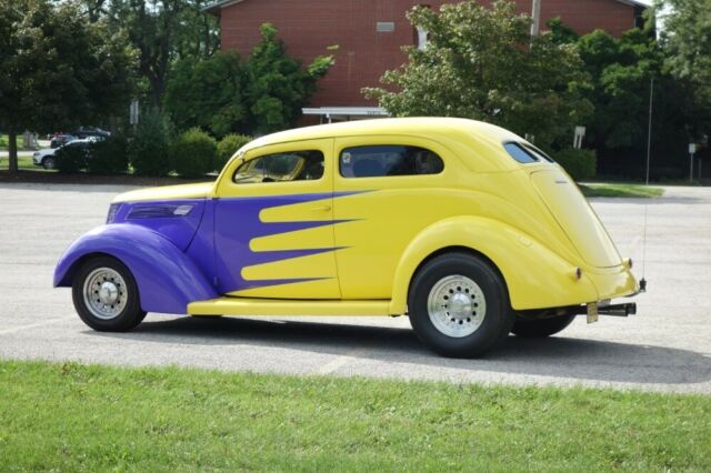 Ford Hot Rod / Street Rod 1937 image number 31