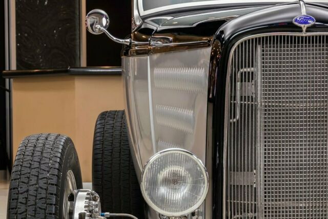 Ford Roadster 1932 image number 20