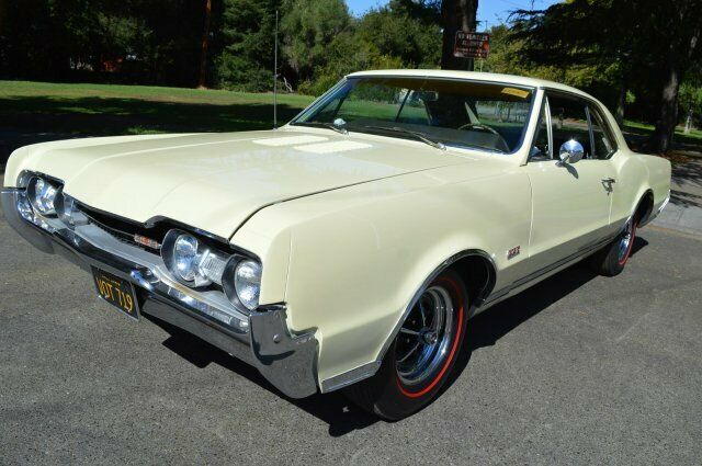 Oldsmobile Cutlass 1967 image number 30