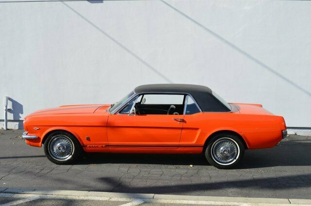 Ford Mustang 1965 image number 10